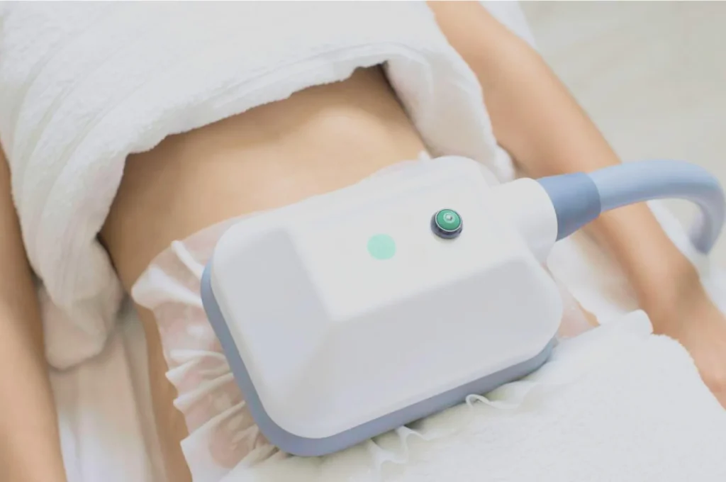 How Fat Freezing and HIFU Work Together? 3 advantages to combining Fat Freezing and HIFU Trowbridge