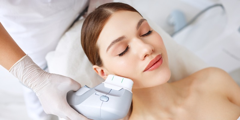 How Fat Freezing and HIFU Work Together? 4 book a personalised consultation of Fat Freezing and HIFU Together Trowbridge